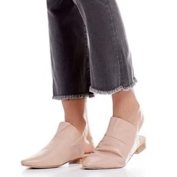 Free People Sienna Mules Size 5.5-6  (36) Leather Ruffle Slides Pointy Toe - Picture 3 of 15